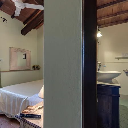Le Terre Di Isa Farm stay Magione
