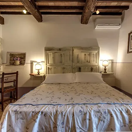 Le Terre Di Isa Farm stay *