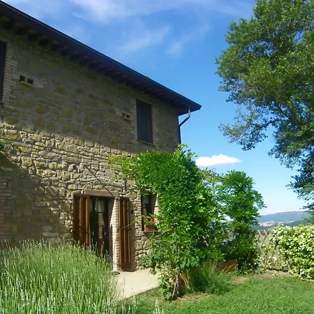 Farm stay Le Terre Di Isa Magione