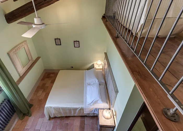 Le Terre Di Isa Farm stay Magione